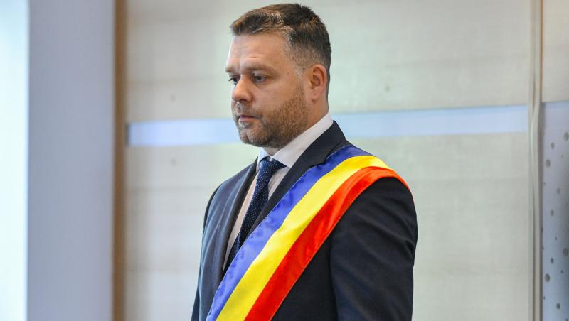 Rezultate alegeri Primăria Capitalei în timp real. Ciucu - 35%, Alexandrescu - 22%, Băluţă - 20%