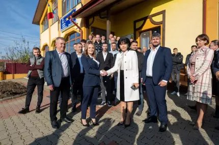 O afacere de familie. După tată și mamă, a venit rândul fiicei să conducă primăria dintr-o comună din Botoşani