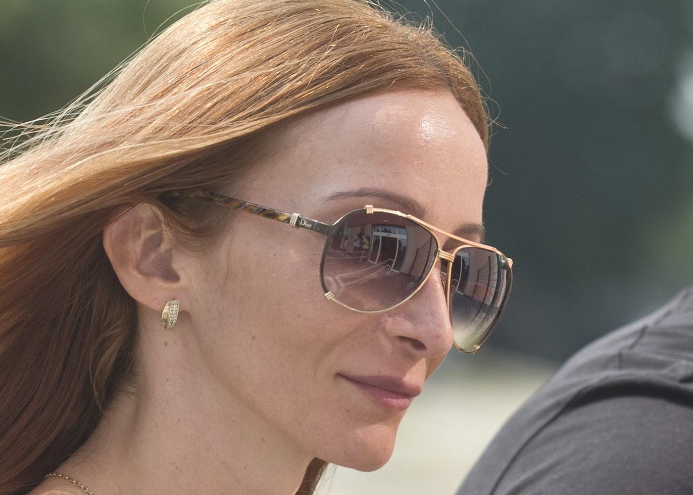 Din florăreasă, în una dintre cele mai căutate femei din Europa. Suma oferită de Eva unui asasin profesionist să-i ucidă soţul