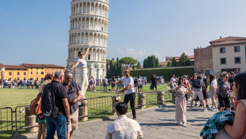 Un cuplu din UK a zburat până în Italia pentru o zi, fiindcă o ieşire în Londra ar fi costat de trei ori mai mult