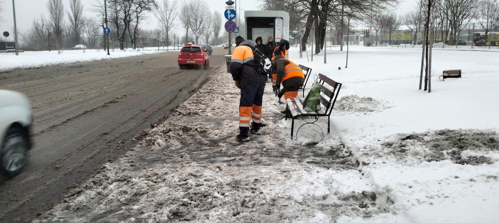 deszăpezirea în Bucureşti