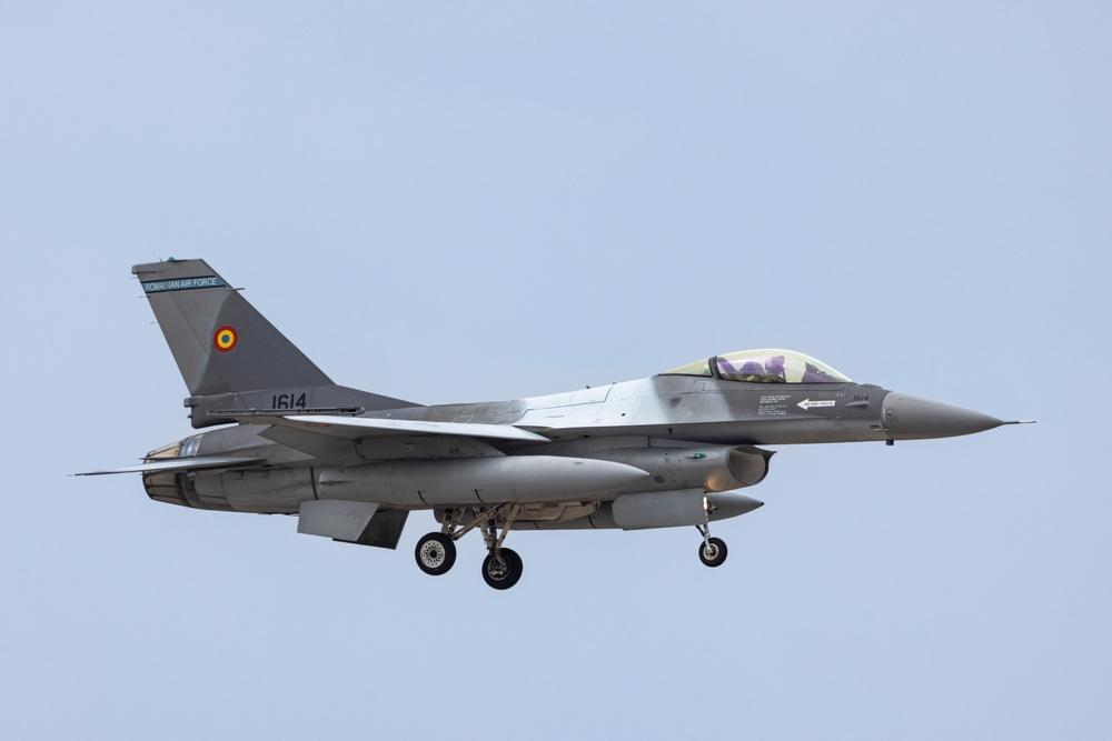 avion de lupta romanesc