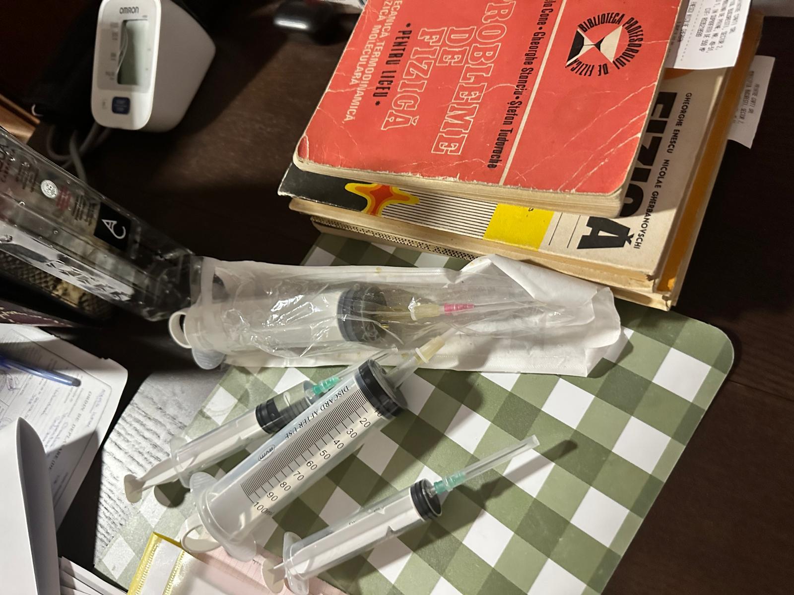 ANPC: Condiţii inumane descoperite în peste 250 de azile din ţară. Un bătrân a murit în drum spre spital