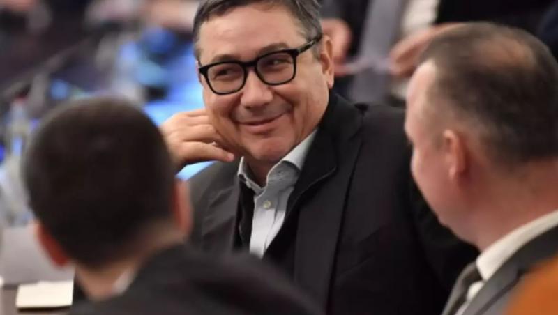 Victor Ponta, demis de Marcel Ciolacu din funcţia de consilier onorific, după ce ar fi lăsat de înţeles că va candida la alegerile prezidenţiale