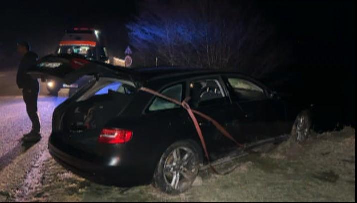 Sfârşit tragic pentru tânăra de 23 de ani care a plonjat marţi cu maşina în râul Olt