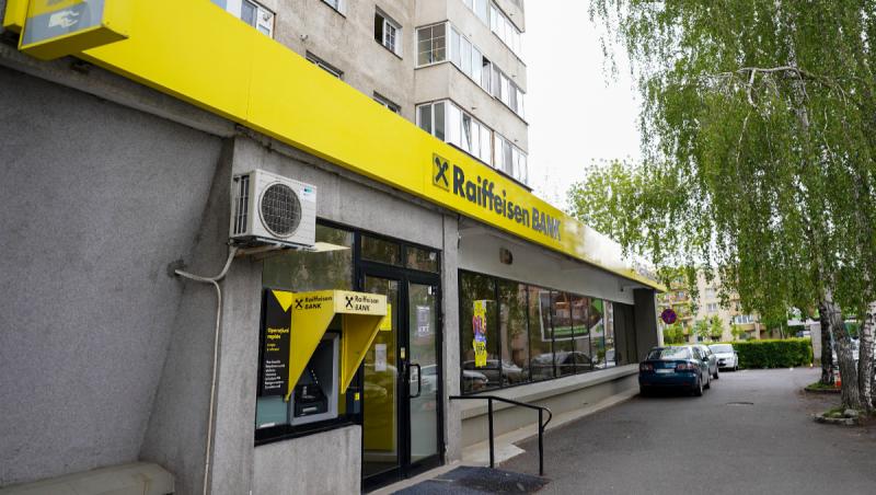 Raiffeisen Digital Bank se închide în România. Unde îşi mută operaţiunile