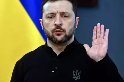 Ucraina își extinde arsenalul: dronă cu rază de 3.000 km și rachetă Neptun cu rază de 1000 de km: "Ne vor garanta securitatea" Ucraina își extinde arsenalul: dronă cu rază de 3.000 km și rachetă Neptun cu rază de 1000 de km: "Ne vor garanta securitatea"