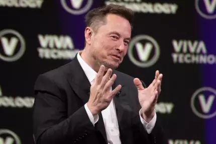 Elon Musk susţine într-o postare pe X că este de acord cu ideea ieșirii SUA din NATO Elon Musk susţine într-o postare pe X că este de acord cu ideea ieșirii SUA din NATO