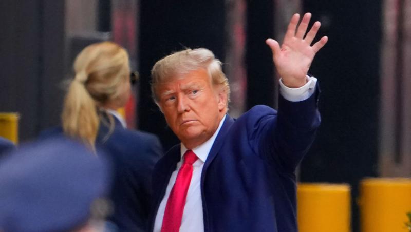 Cu câteva ore înainte de atacul asupra Kievului, Trump spunea că eforturile de a pune capăt războiul sunt "oarecum sub control". Mesajul lui Zelenski