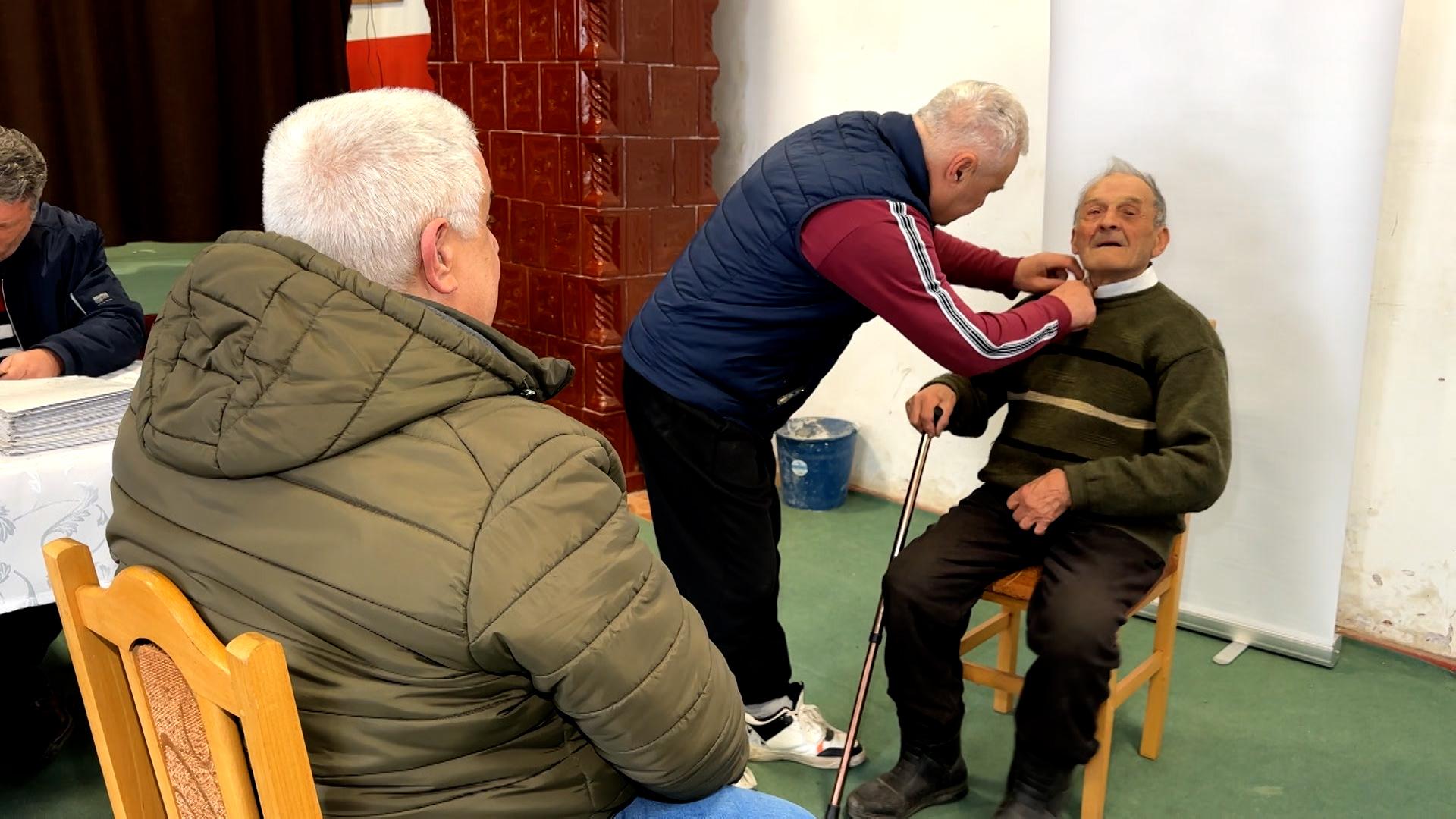 În anul 2025, actul de identitate a devenit un lux pentru mulți dintre locuitorii din mediul rural al României.