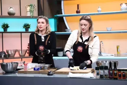 Au renunțat la joburile în corporație pentru propria afacere în domeniul culinar, iar acum, Letiția și Alexandra vor să ducă visul mai departe în noul sezon Chefi la cuțite Au renunțat la joburile în corporație pentru propria afacere în domeniul culinar, iar acum, Letiția și Alexandra vor să ducă visul mai departe în noul sezon Chefi la cuțite