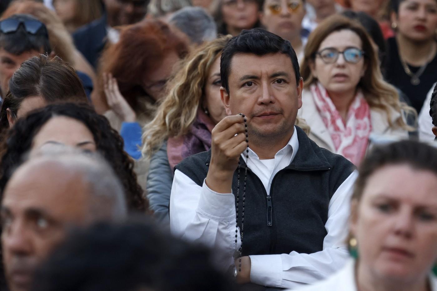 Omagiu adus Papei Francisc în Piața Sfântul Petru