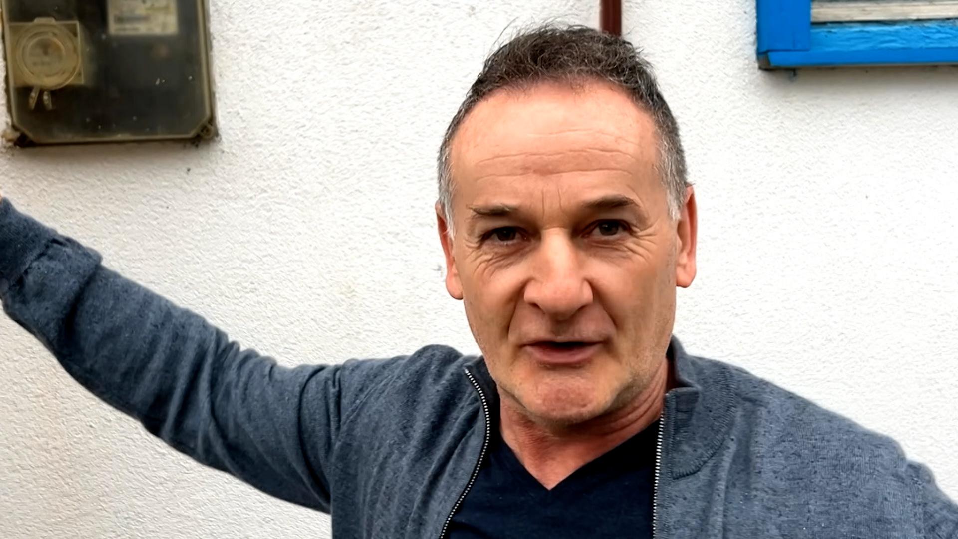 "E vai de capul lui!" Un bărbat din Sibiu, sub control judiciar din cauza pasiunii lui pentru liderii controversaţi