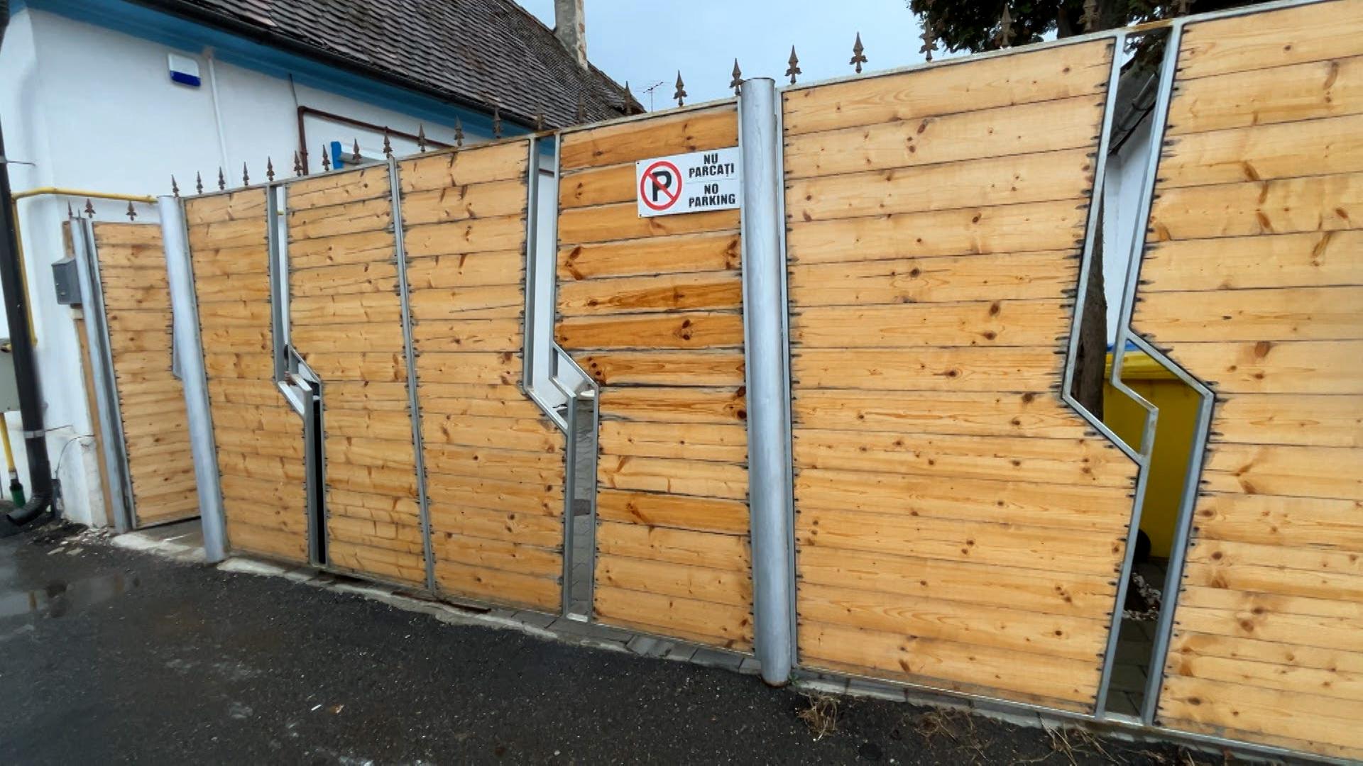 "E vai de capul lui!" Un bărbat din Sibiu, sub control judiciar din cauza pasiunii lui pentru liderii controversaţi