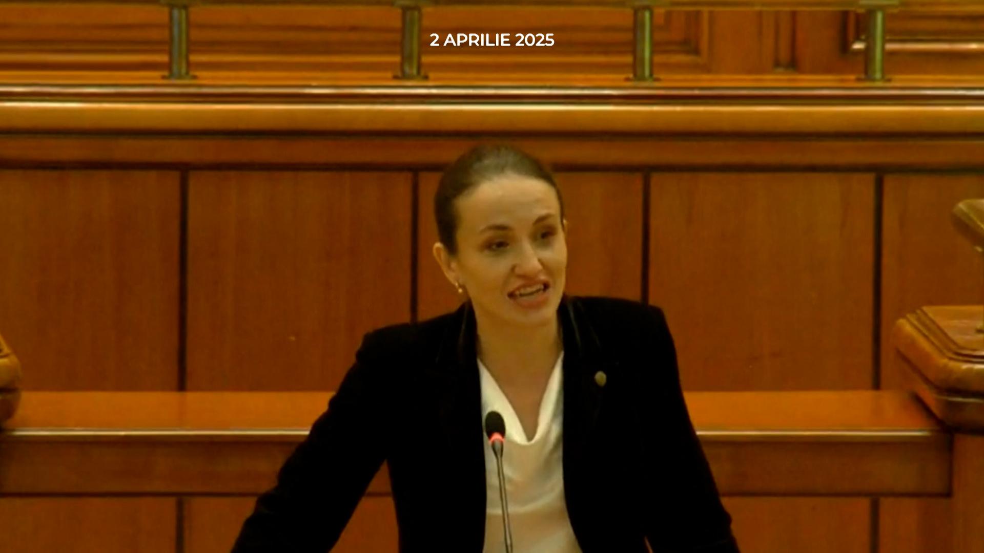 "Dacă există Dumnezeu, de ce tu?" Mesaje sfâşietoare după moartea româncei ucisă cu bestialitate de fiica ei adoptivă, în SUA. Andreea urma să împlinească 48 de ani