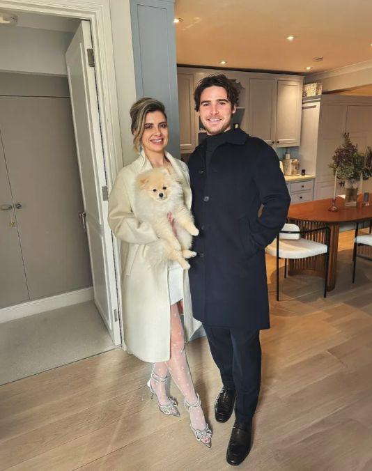 Un doctor estetician s-a înecat în cadă, după ce a consumat alcool şi pastile. Tânăra din Anglia aflase că iubitul ei a avut o aventură de o noapte