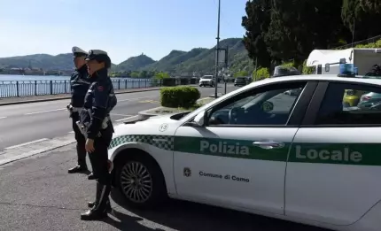 Un român şi-a muşcat iubita de ureche, apoi a împins-o de pe stâncă. Coşmarul trăit de o tânără cubaneză, în Italia Un român şi-a muşcat iubita de ureche, apoi a împins-o de pe stâncă. Coşmarul trăit de o tânără cubaneză, în Italia