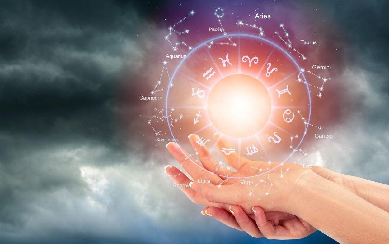 Horoscop 15 mai 2025. O oportunitate profesională neașteptată poate schimba viața acestor nativi