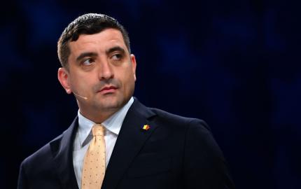 George Simion şi-a închis contul de TikTok, unde avea 1,5 milioane de urmăritori