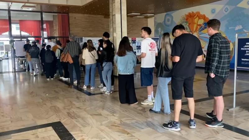 Surse:  AUR şi POT ar plănui să blocheze secţiile de vot pe seară pentru ca alegătorii lui Nicușor Dan să nu mai poată vota