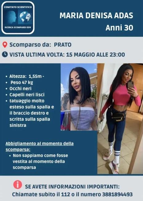 Maria Denisa are părul lung și negru, 1,55 cm înălțime și cântărește aproximativ 58 kg