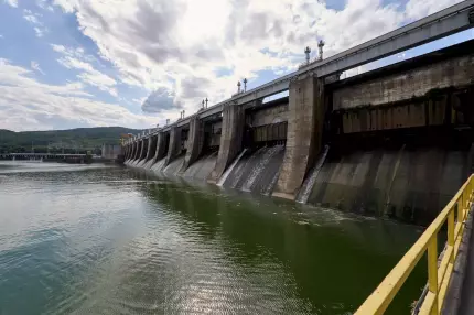 Burduja: "Nu există un risc de blackout". Cum arată mixul energetic al României la această oră Burduja: "Nu există un risc de blackout". Cum arată mixul energetic al României la această oră