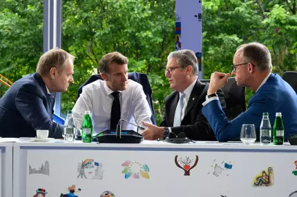 Franţa, Germania şi Polonia au denunţat "un recul democratic" în Georgia. Au transmis un mesaj de "prietenie şi solidaritate" poporului georgian Franţa, Germania şi Polonia au denunţat "un recul democratic" în Georgia. Au transmis un mesaj de "prietenie şi solidaritate" poporului georgian