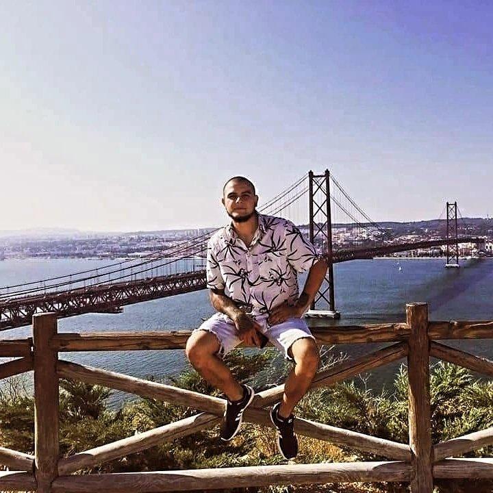 Cristian a dispărut fără urmă din Franţa în urmă cu 8 zile. Moldoveanul oprise camionul să facă un popas