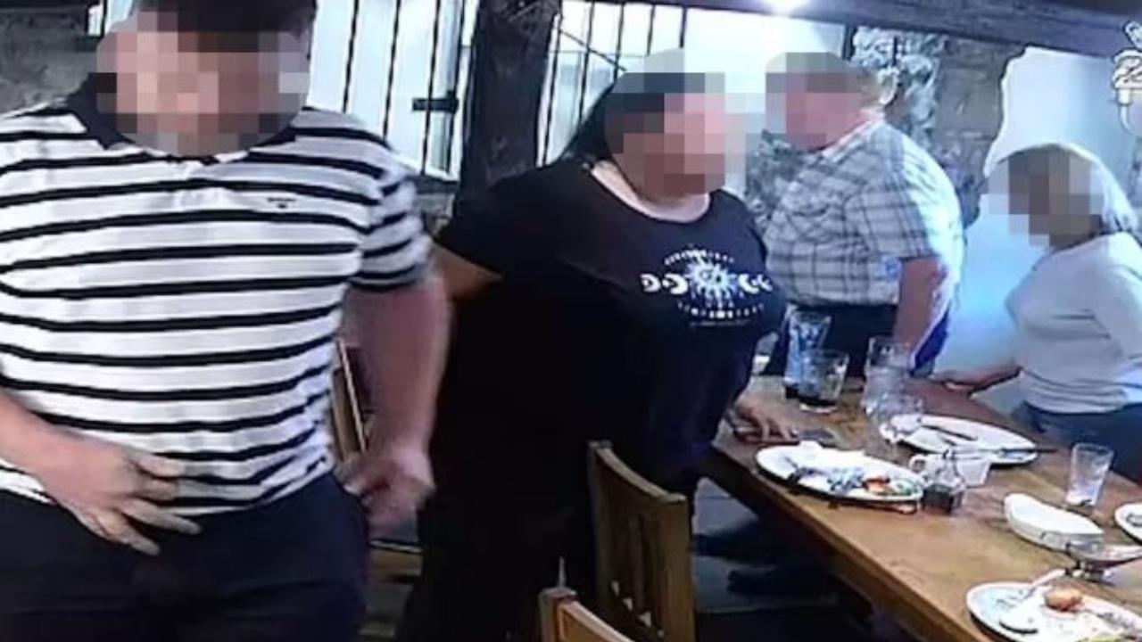 Restaurant obligat să plătească 90.000 € unei familii acuzate că nu a achitat nota