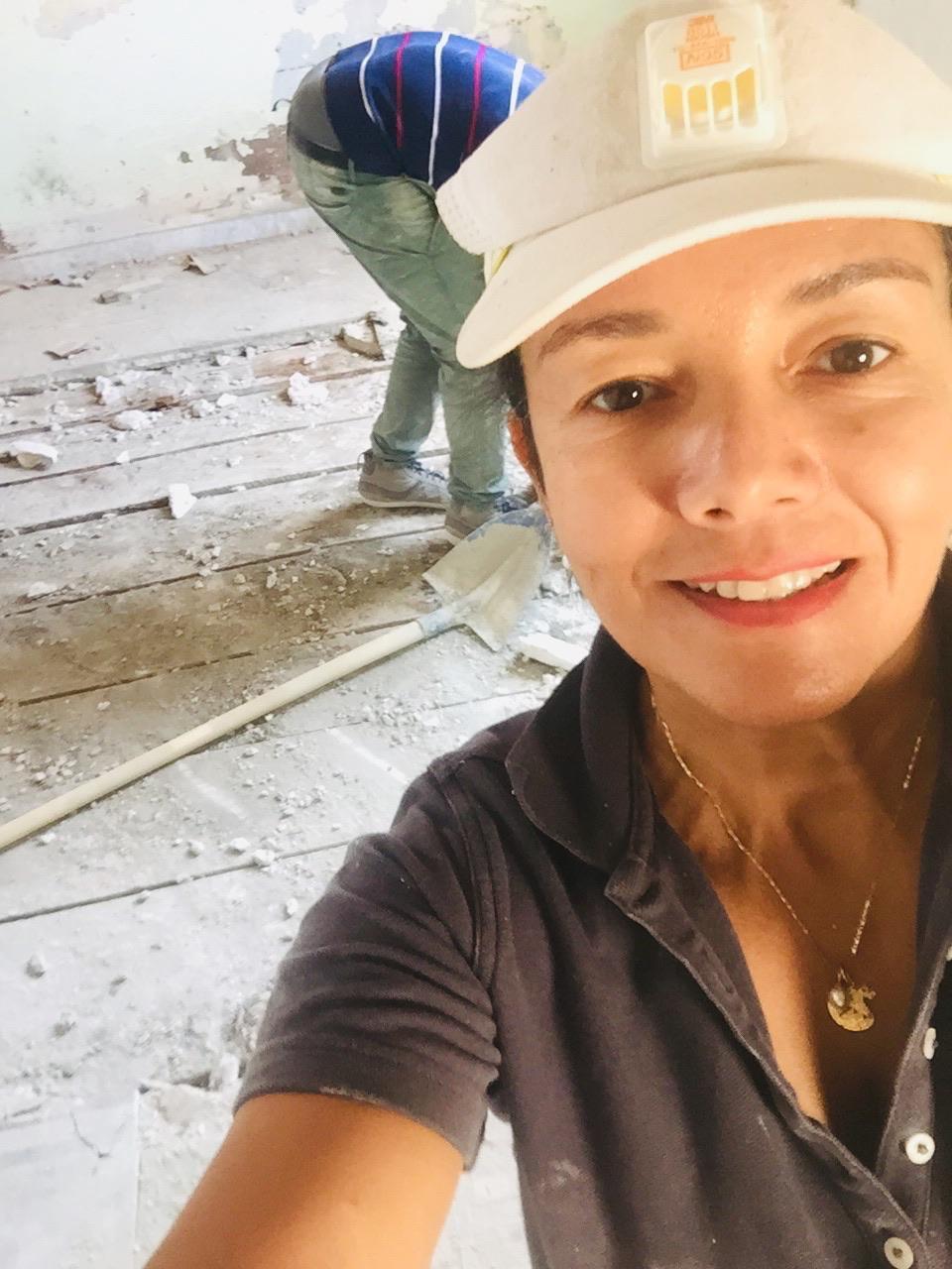 A cumpărat 6 case cu 5 euro în Italia