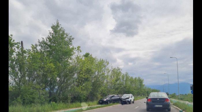 Fiul lui Ionel Ganea, rănit grav în urma unui accident rutier între Hurez şi Făgăraş. Fostul fotbalist şi-ar fi ţinut copilul pe scaunul din faţă