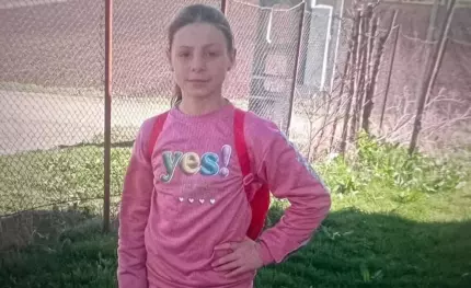 Elena, o fată de 12 ani din Vaslui, dată dispărută de familie. Copila e de negăsit de luni seară Elena, o fată de 12 ani din Vaslui, dată dispărută de familie. Copila e de negăsit de luni seară