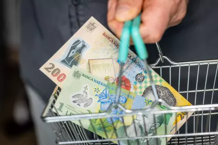 Inflația a crescut în mai la cel mai înalt nivel din 2025. Ce produse și servicii s-au scumpit cel mai mult Inflația a crescut în mai la cel mai înalt nivel din 2025. Ce produse și servicii s-au scumpit cel mai mult