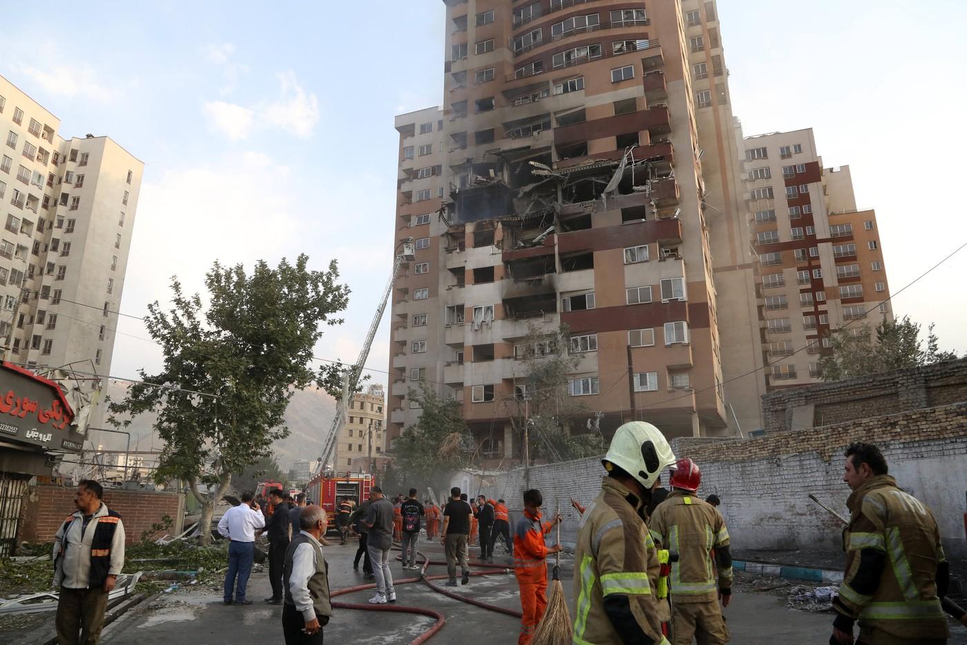 Iranul jură să continue programul nuclear în ciuda atacului israelian. Netanyahu, discuții cu Trump și Putin