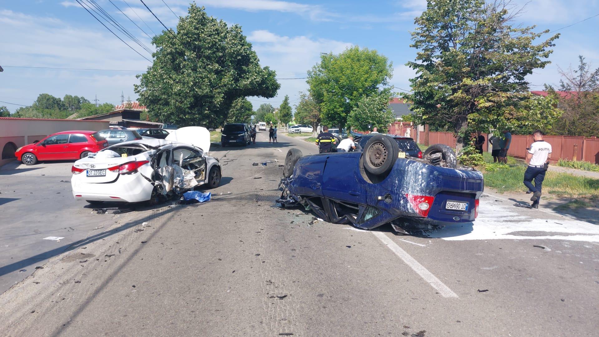 Un copil de 11 ani, mort în accidentul de pe DN 65 Balş. A fost resuscitat sub privirile tatălui