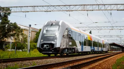 Leon, primul tren fabricat integral în România, ajunge astăzi la Bucureşti. Cum arată garnitura Leon, primul tren fabricat integral în România, ajunge astăzi la Bucureşti. Cum arată garnitura