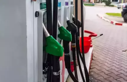 Preţurile la carburanţi sunt în creştere, faţă de cele afişate în ziua precedentă Preţurile la carburanţi sunt în creştere, faţă de cele afişate în ziua precedentă