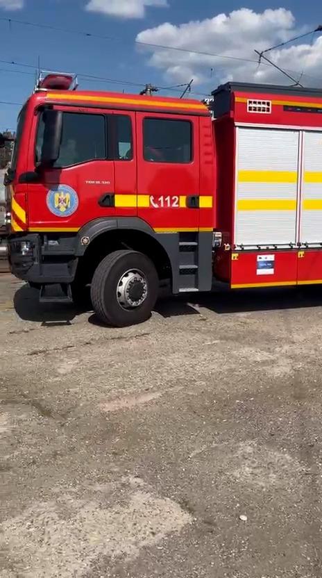 O tânără de 20 de ani, lovită de tren în gara din Turceni. Fata a fost scoasă în stare gravă