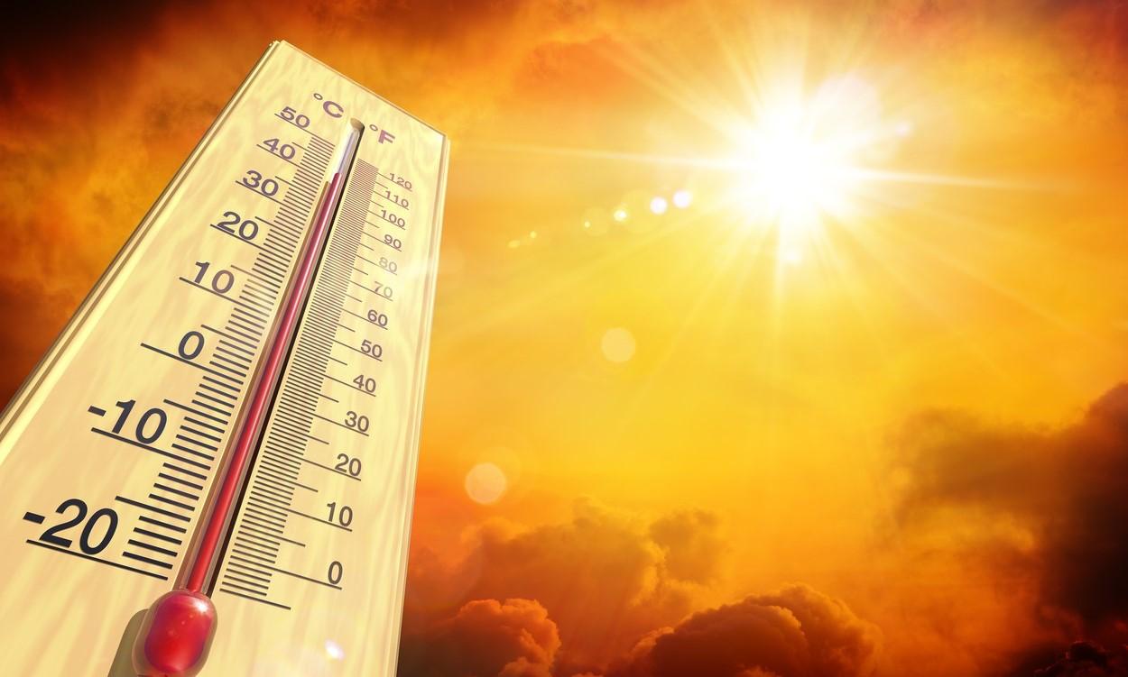 Val de căldură în România.Jumătate de țară, inclusiv Capitala, sub cod galben de caniculă marţi şi miercuri