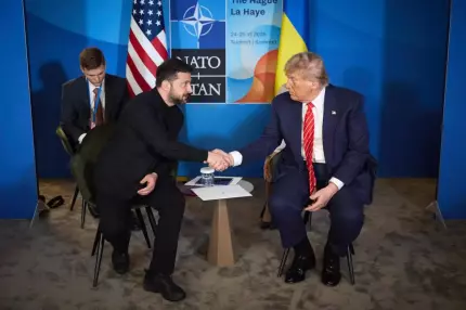 Trump le-a spus liderilor NATO că situația din Ucraina este scăpată de sub control şi că trebuie făcut ceva