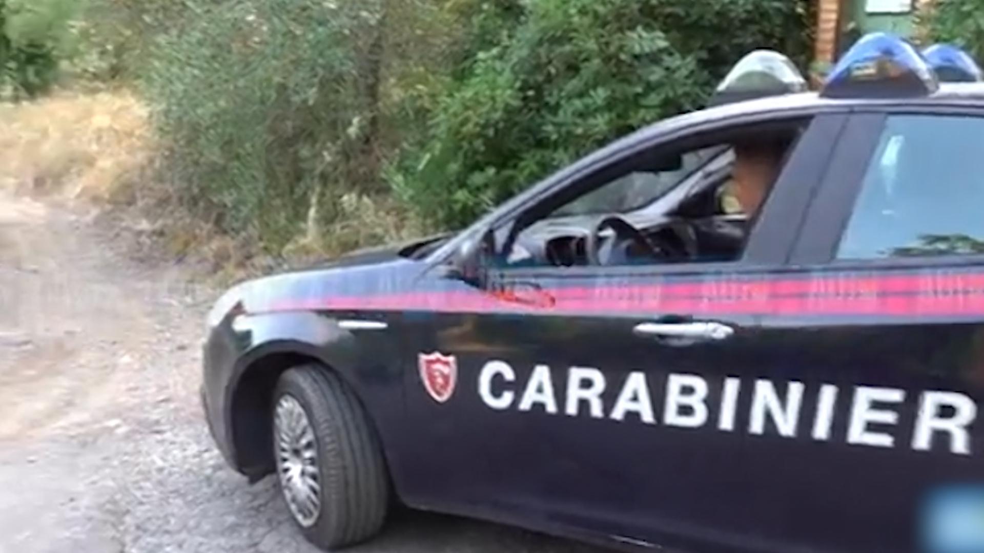 Românul, bănuit că ar fi criminal în serie în Italia, atacat în închisoare de ruda unei victime