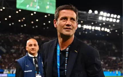 Parma a anunţat despărţirea de Cristi Chivu, viitorul antrenor al lui Internazionale Milano Parma a anunţat despărţirea de Cristi Chivu, viitorul antrenor al lui Internazionale Milano