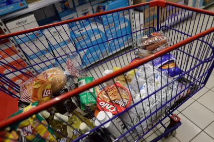 Inflația a urcat la 5,7% în luna iunie. Ce produse şi servicii s-au scumpit cel mai mult faţă de vara trecută Inflația a urcat la 5,7% în luna iunie. Ce produse şi servicii s-au scumpit cel mai mult faţă de vara trecută