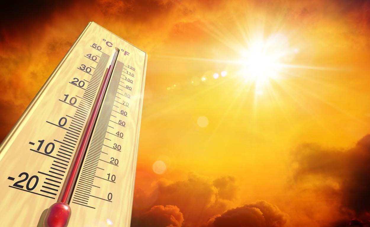 Revin temperaturile de foc. Capitala şi 6 judeţe intră de duminică sub cod galben de caniculă