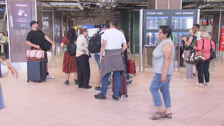 Vacanţele de iarnă, plătite înainte de majorarea TVA. Preţurile sunt cu 30% mai mici