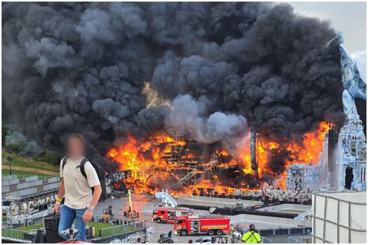 Tomorrowland 2025. Scena principală a ars compet în incendiu, dar