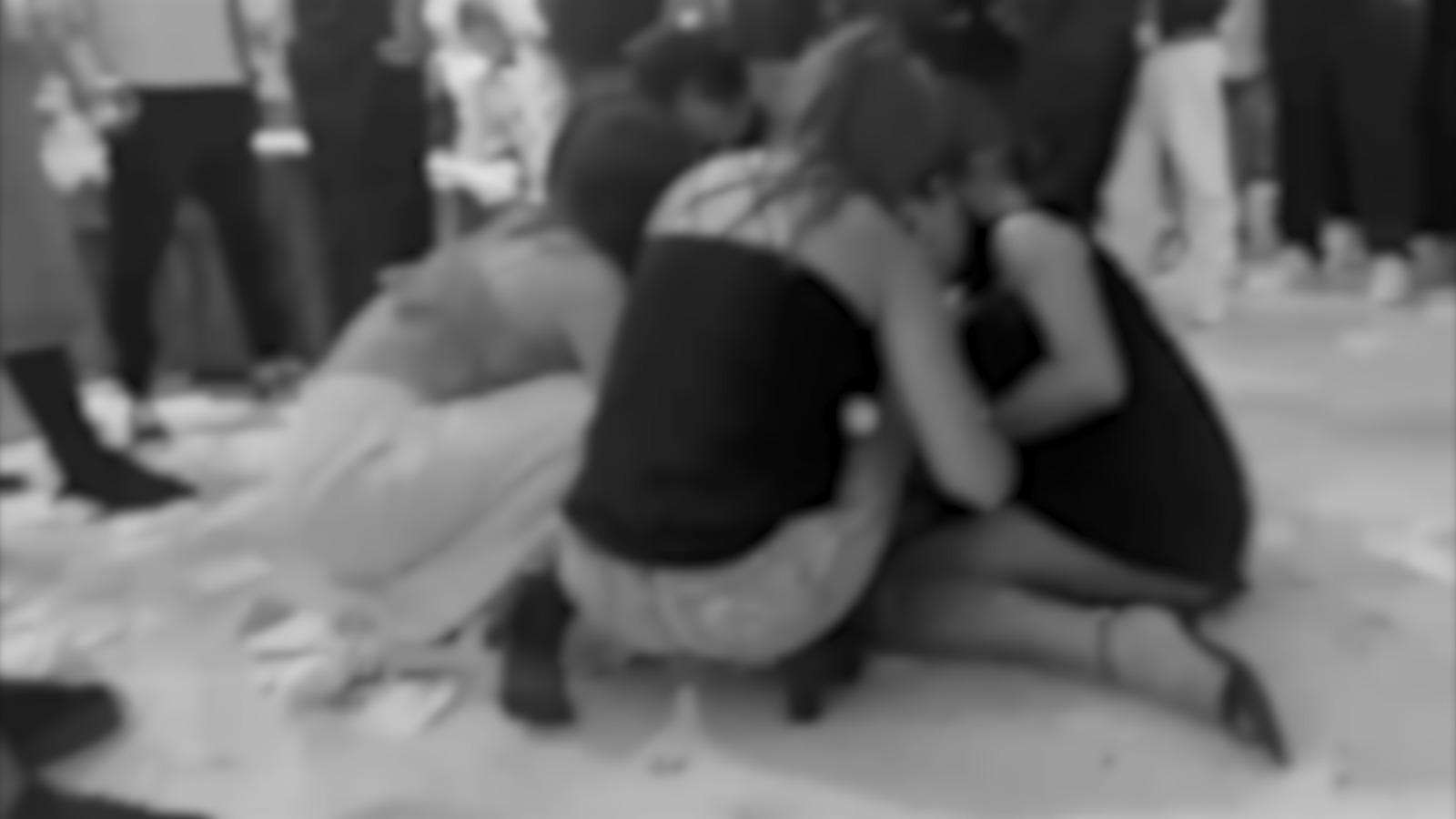 Atac sângeros într-un club din Buzău. O tânără tăiată cu cutterul în toaletă de o rivală în dragoste