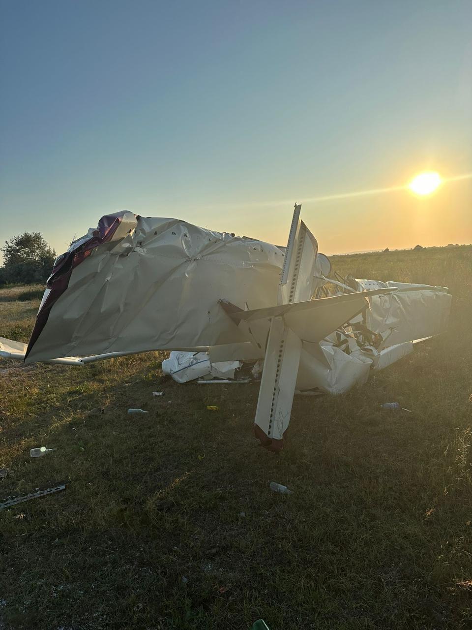 Două persoane au murit într-un accident aviatic la Gura Portiței