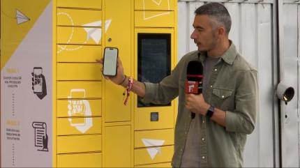 VIDEO Revoluție digitală la Primăria Apahida. Localnicii își pot ridica actele oricând, zi sau noapte, din "easybox"