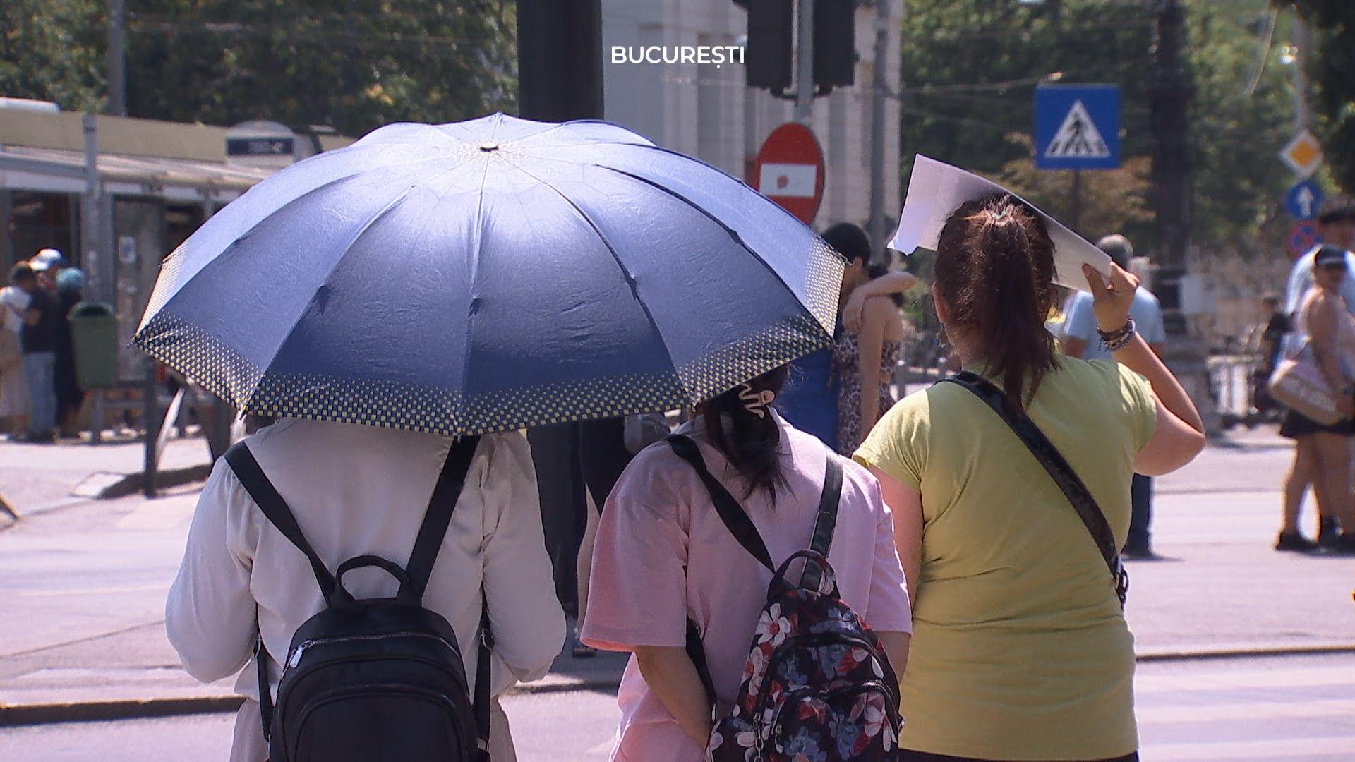 Două coduri în vigoare simultan. Locul din România unde s-au înregistrat 44 de grade